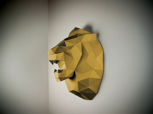 papertrophy-lion