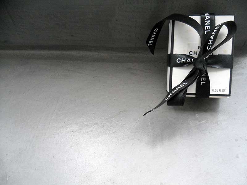 Caja de Chanel Nº 5 con Lazo