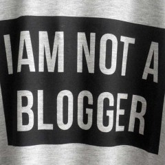 I Am Not A BloGGeR